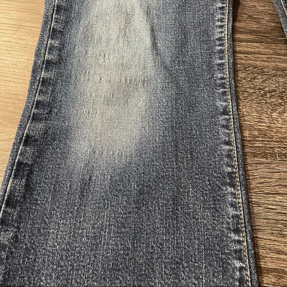 Levi’s 518 superlow stretch boot cut jeans - Picture 7 of 16